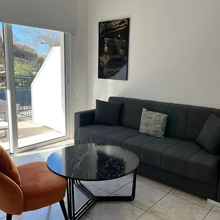 Laertis - By Imh Travel & Tours * Paphos