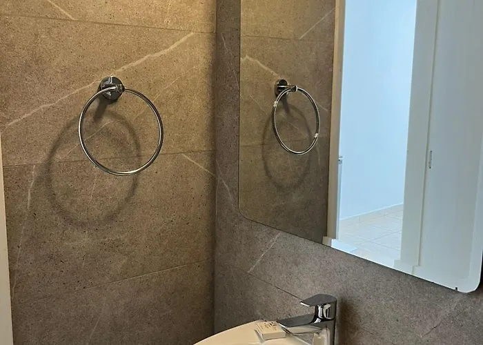 Laertis - By Imh Travel & Tours * Paphos