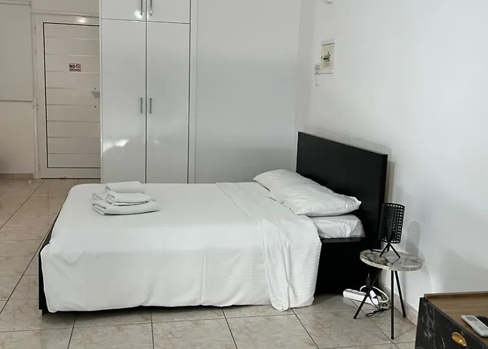 アパート Laertis - By Imh Travel & Tours *